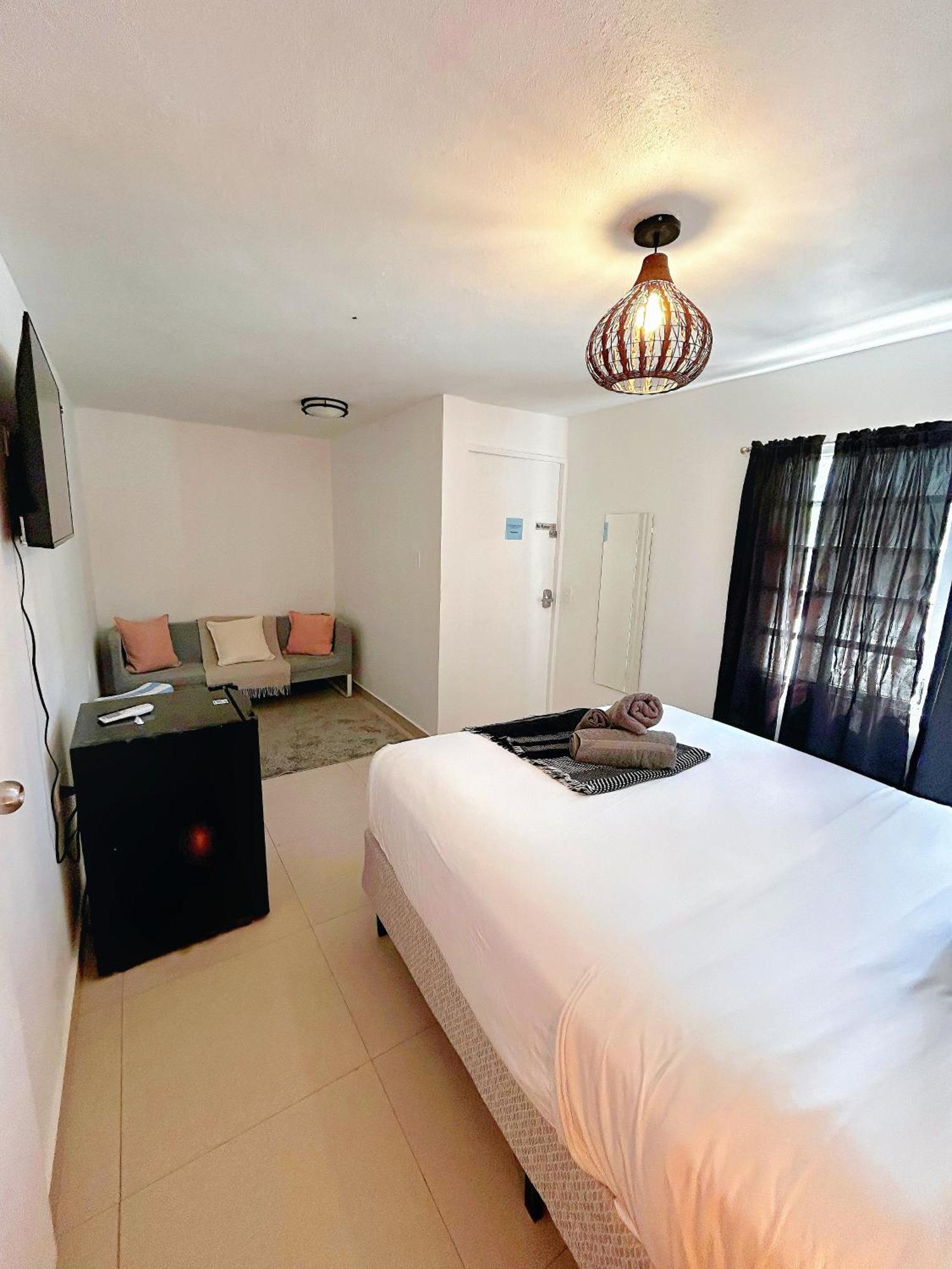 The Pelican Poshtel San Juan Ngoại thất bức ảnh