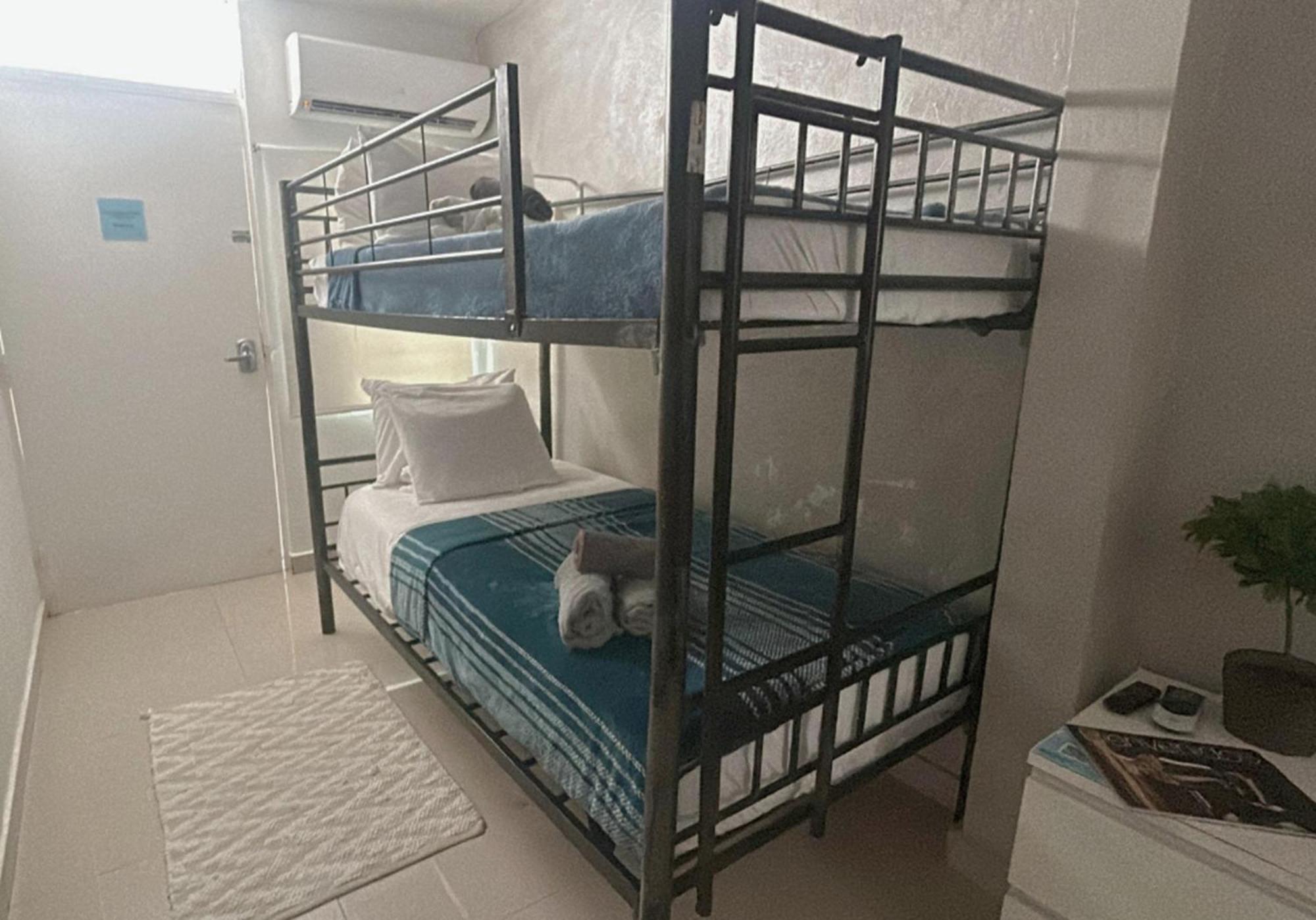 The Pelican Poshtel San Juan Ngoại thất bức ảnh
